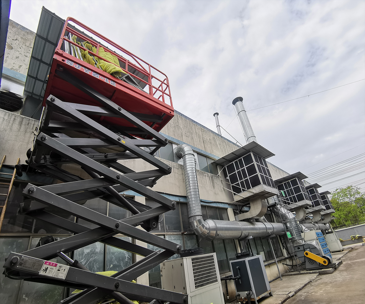 風(fēng)冷機(jī)清洗保養(yǎng)